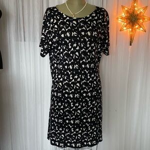 Garnet Hill silk/cotton lightweight knee length dress! Abstract print! Size Med
